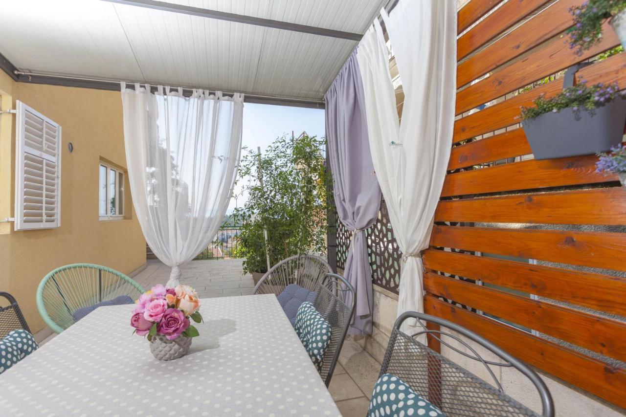 Apartments Maras Makarska Habitación foto